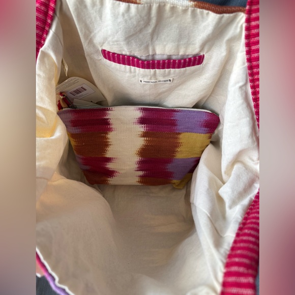Mercado Global Rosa Tote & Cristina Cosmetic Pouch in Raspberry Paleta - Picture 6 of 16